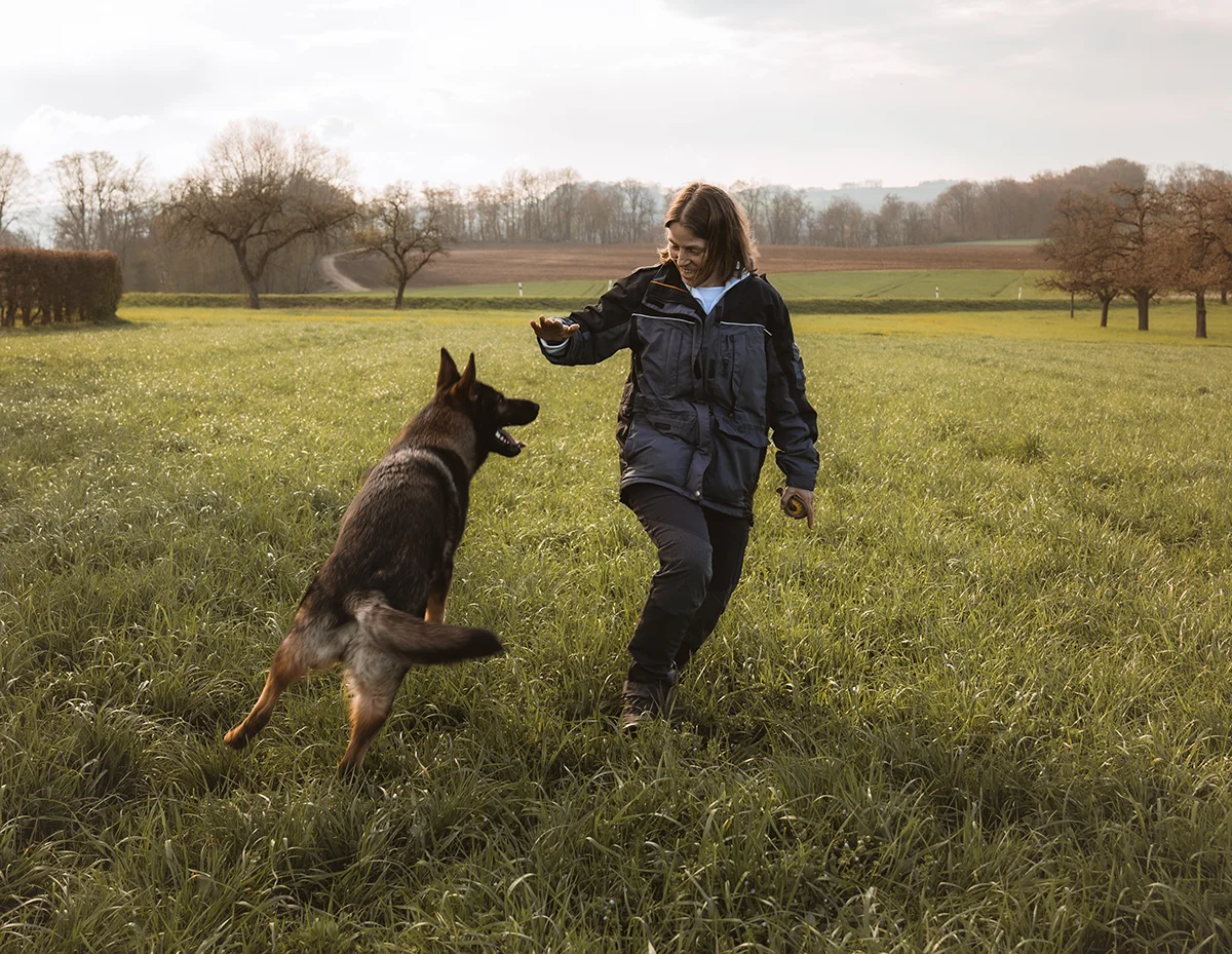 Iris Gunzenhauser, Ernährungsberaterin für Hund und Katze Ernährungsberatung für empfindliche Hunde und Katzen
